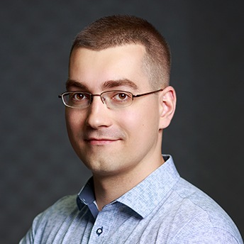 Piotr Dołęga - prahiect planneed LLC CMO